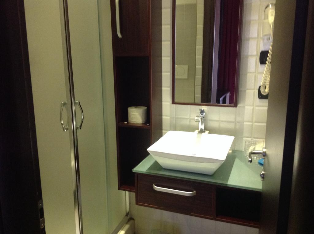 Dolce Vita Rooms & Breakfast Napoli Ngoại thất bức ảnh