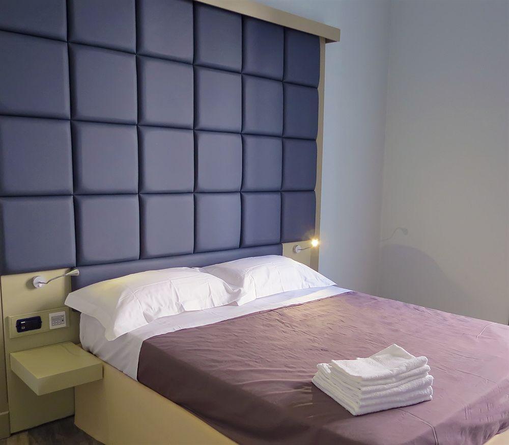Dolce Vita Rooms & Breakfast Napoli Ngoại thất bức ảnh