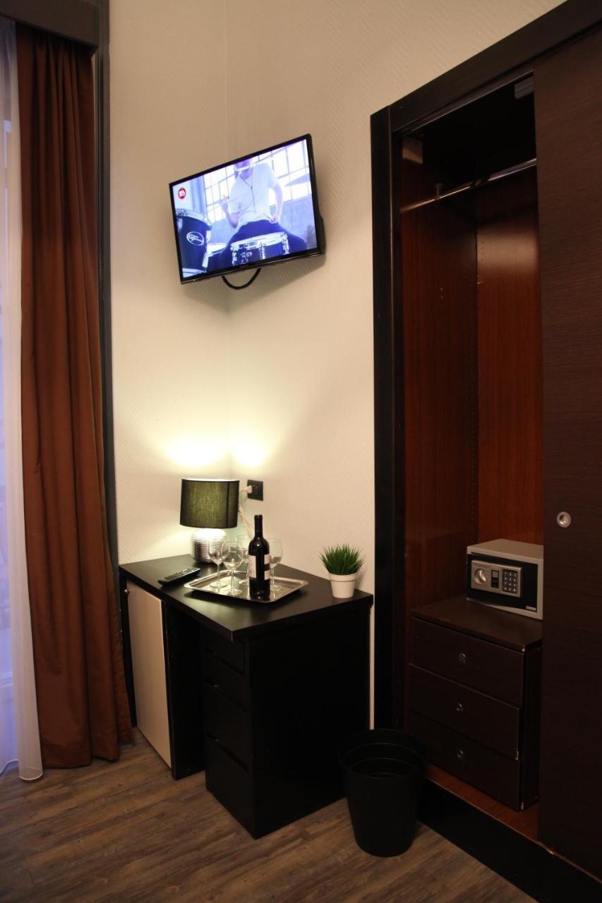 Dolce Vita Rooms & Breakfast Napoli Ngoại thất bức ảnh