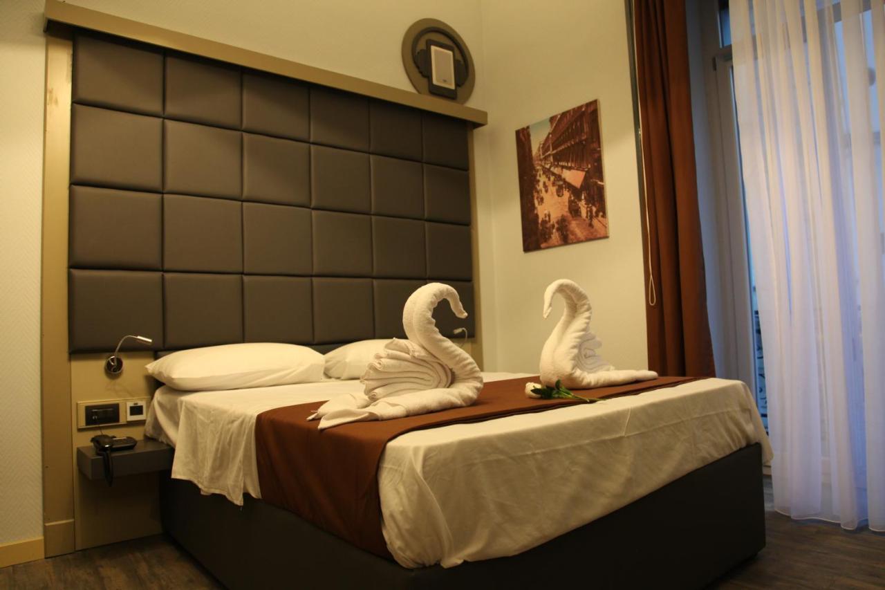 Dolce Vita Rooms & Breakfast Napoli Ngoại thất bức ảnh