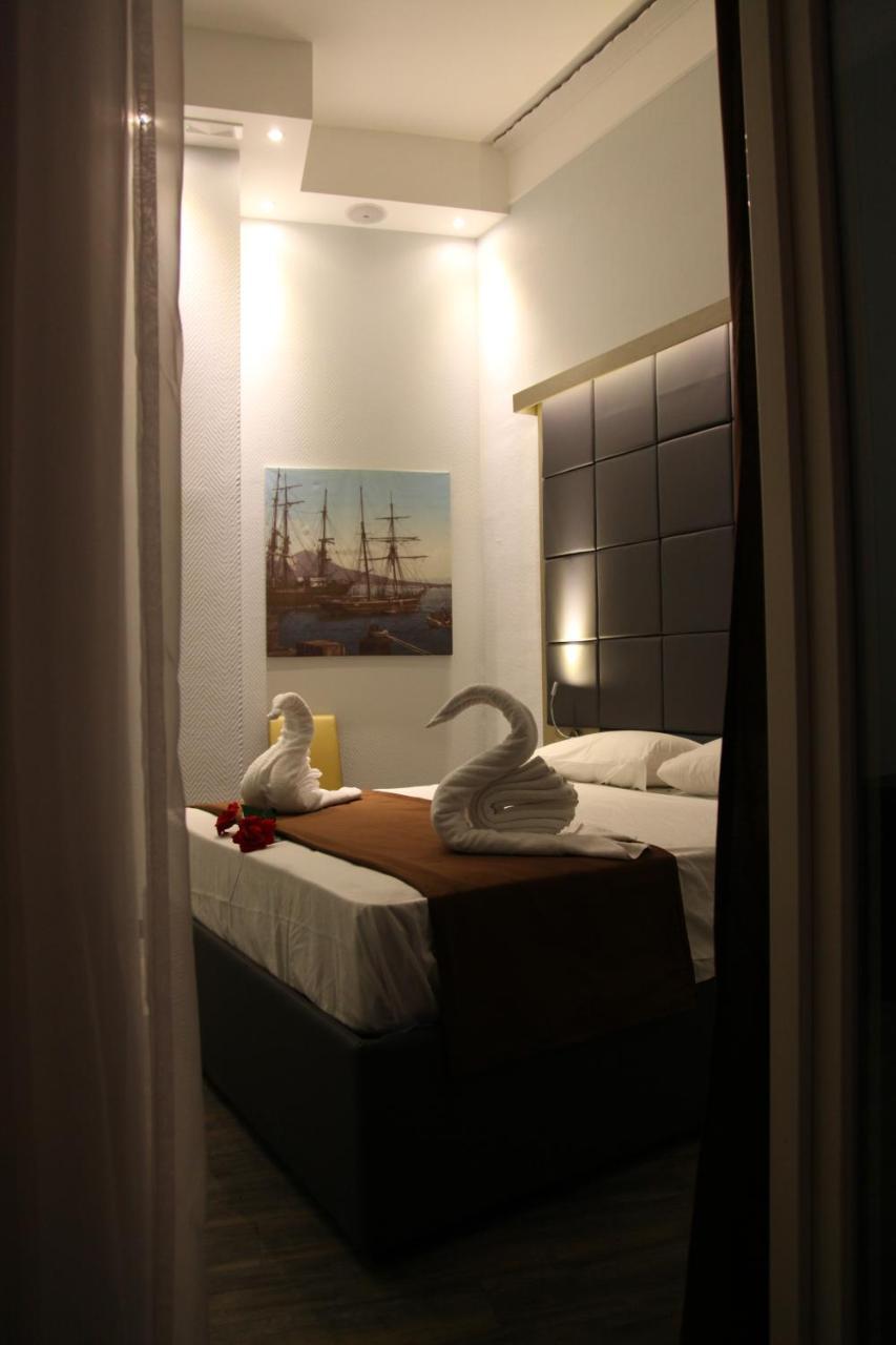 Dolce Vita Rooms & Breakfast Napoli Ngoại thất bức ảnh