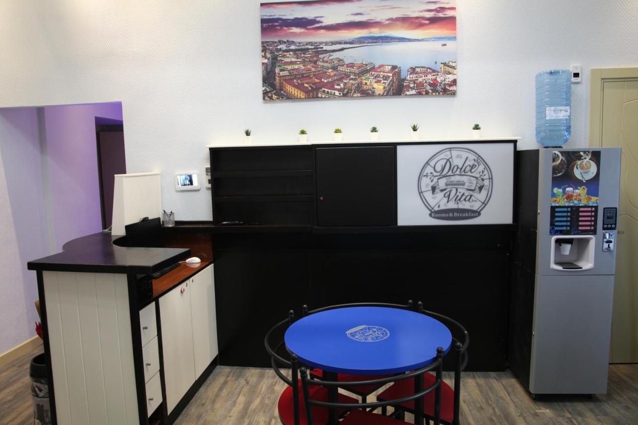 Dolce Vita Rooms & Breakfast Napoli Ngoại thất bức ảnh