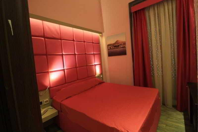 Dolce Vita Rooms & Breakfast Napoli Ngoại thất bức ảnh